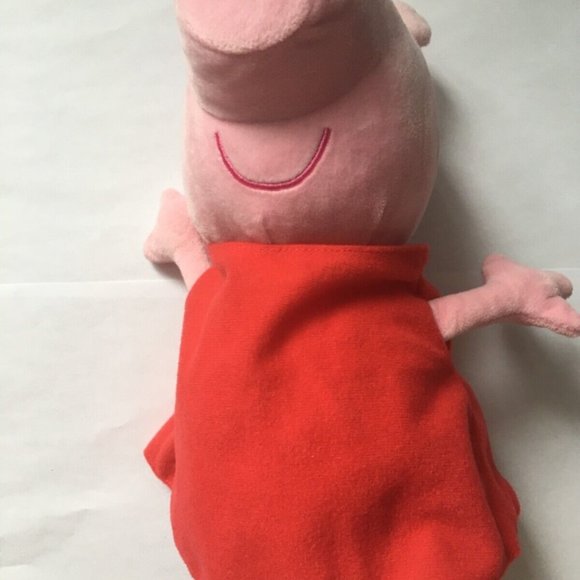 Peppa Pig lot! With Hug Me Plush and Plastic Figures and accessories. - Picture 5 of 8